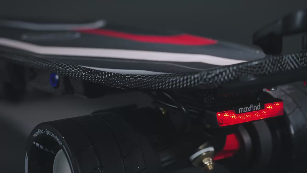 Load video: automatic skateboard