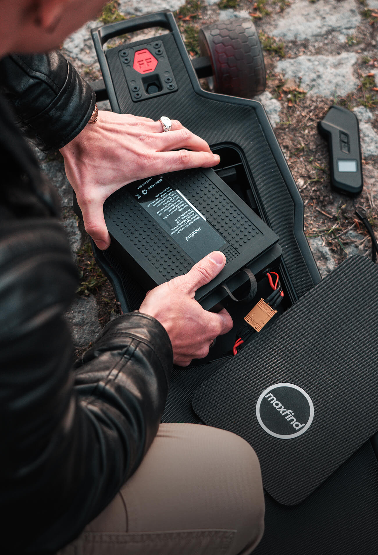 electric skateboard battery