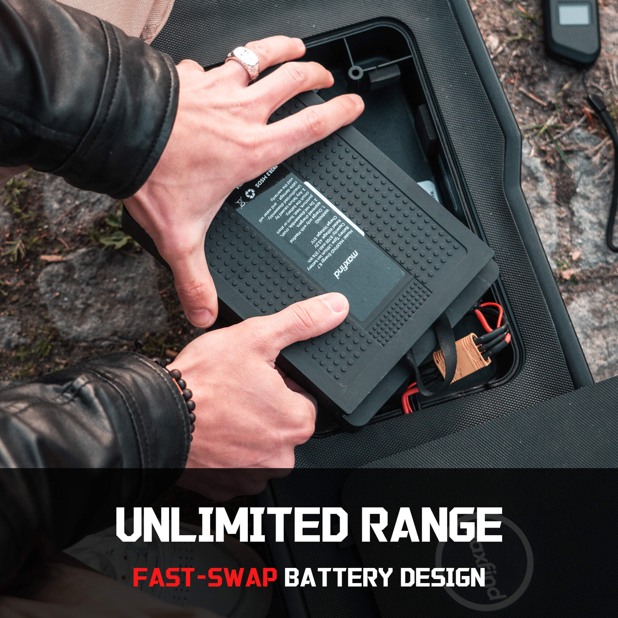 electric skateboard fast-swap battery design