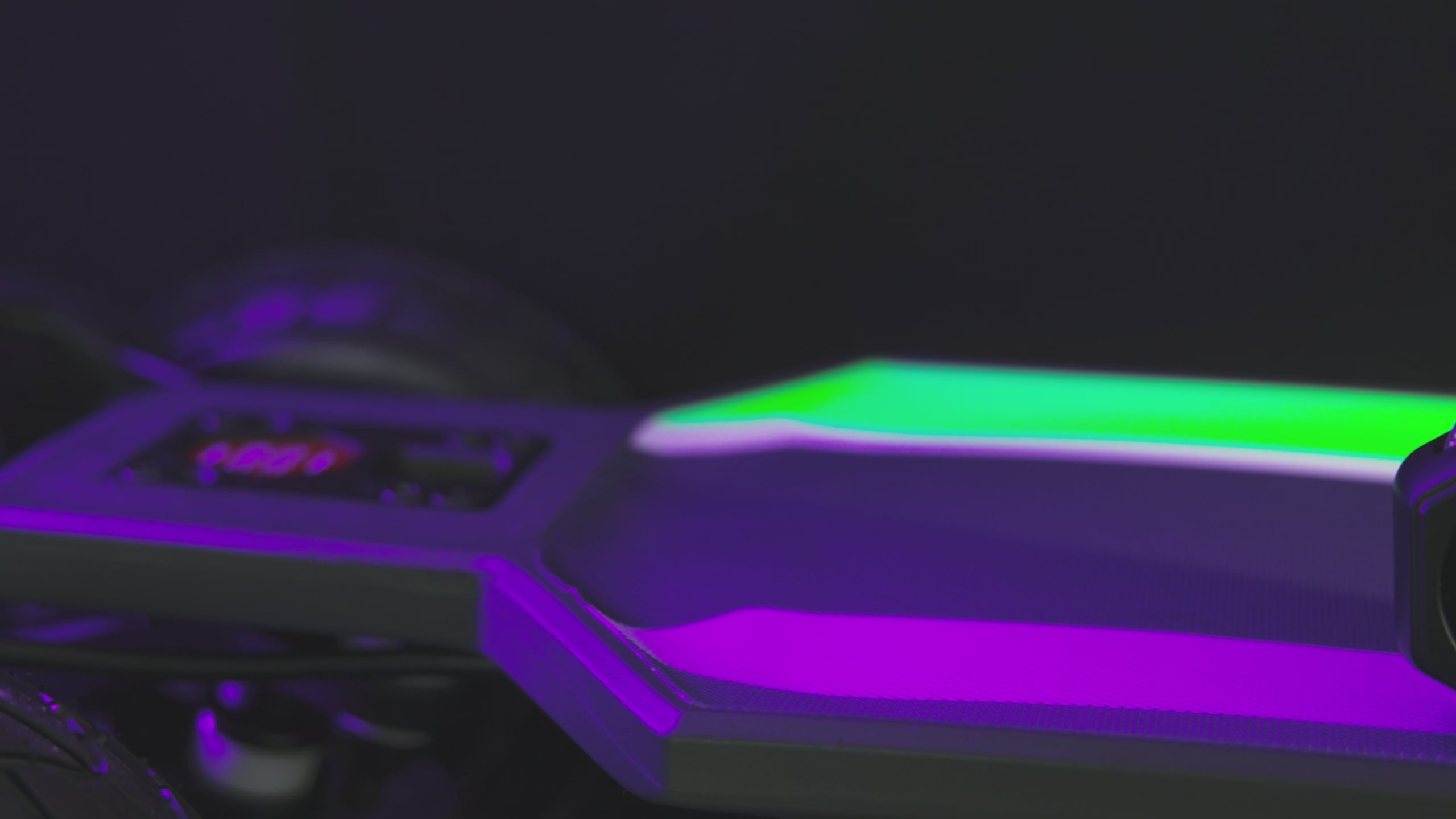 Load video: electric skateboard led remote